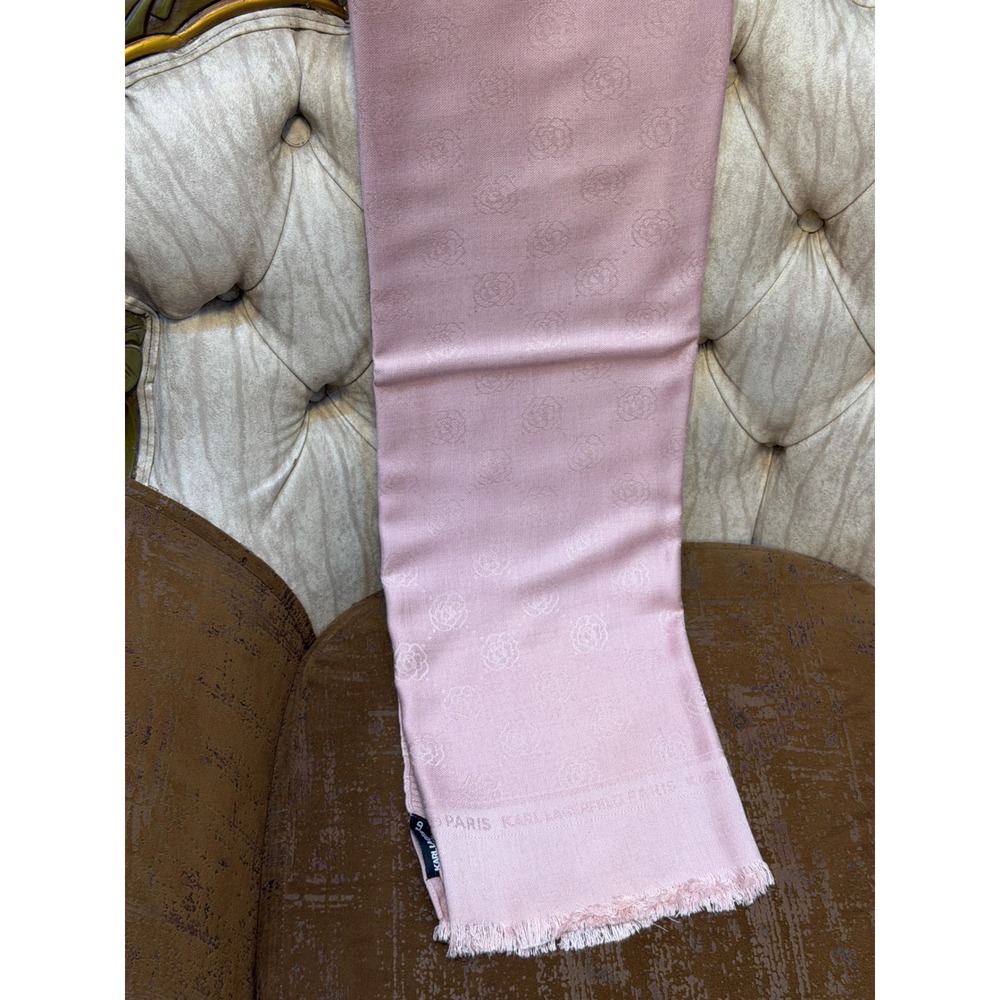 Karl Lagerfeld Paris Pink Rose Jacquard Pashmina Scarf Wrap Fringe Floral Logo